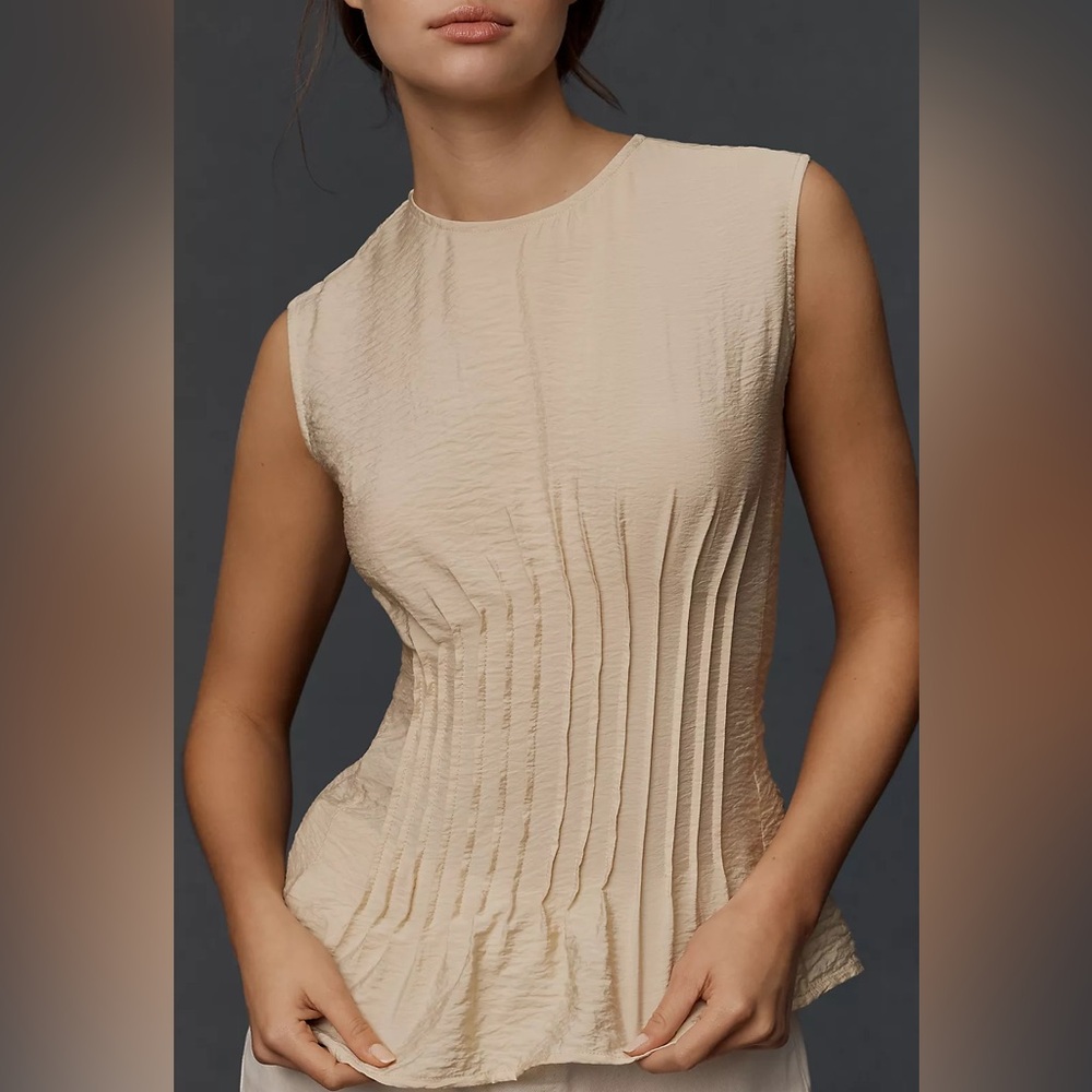 Beige - The Della Pleated-Waist Shell Top
By Anthropologie